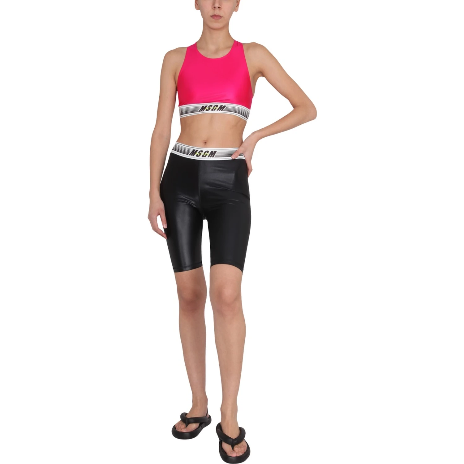 TOP ACTIVEWEAR