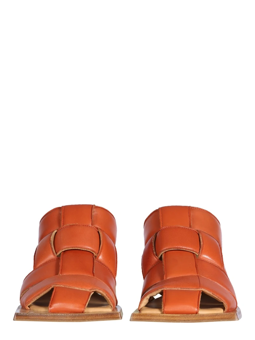 MULE MAYTE BRICK SANDALS