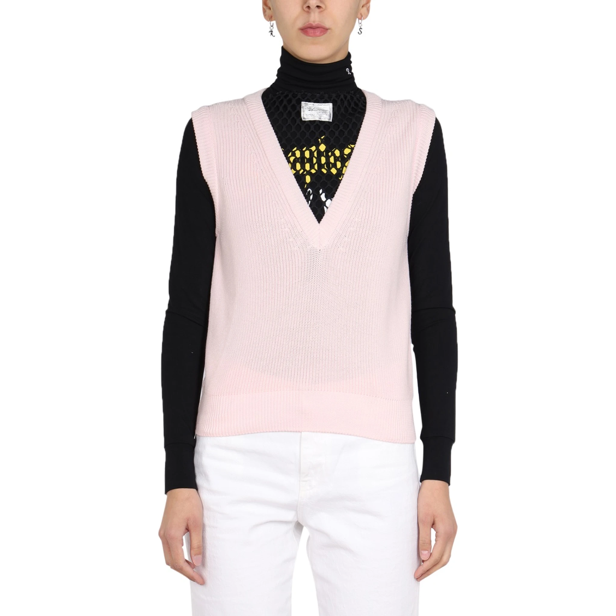 KNITTED VEST