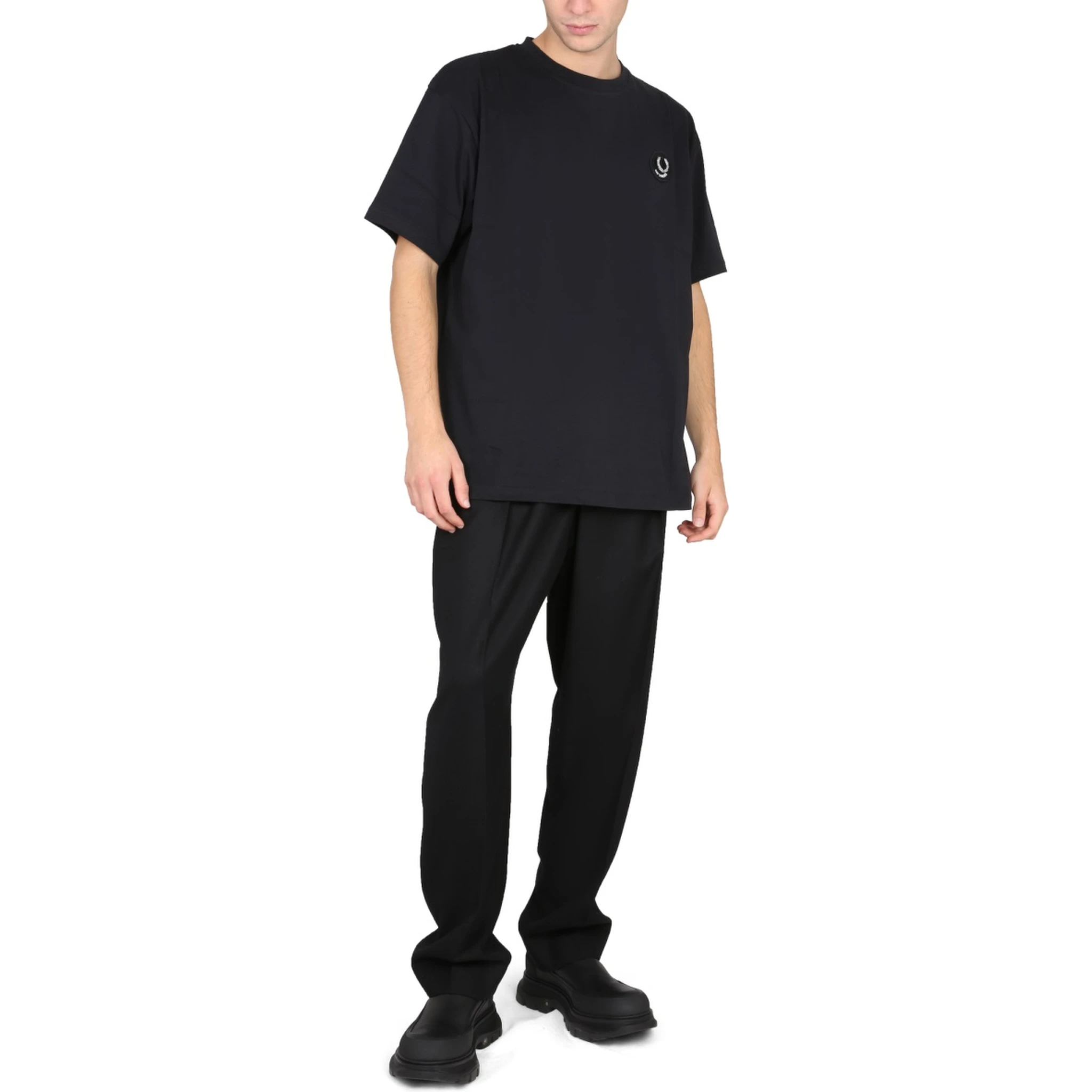 OVERSIZED LOGO T-SHIRT