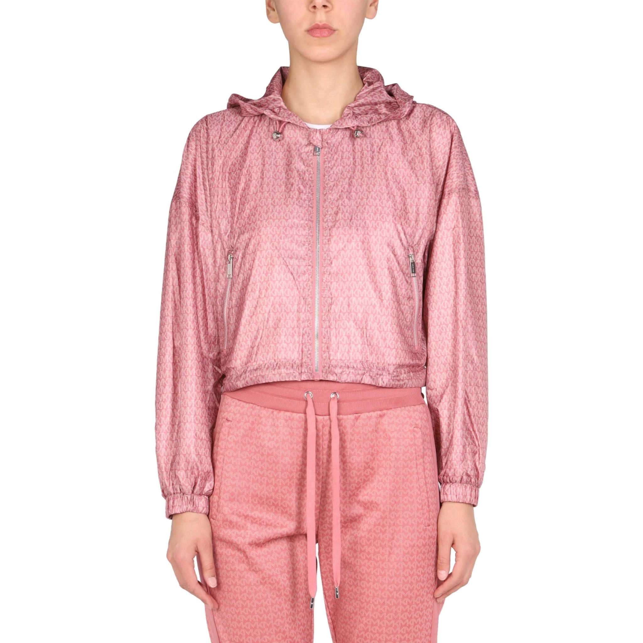 سويت شيرت بشعار