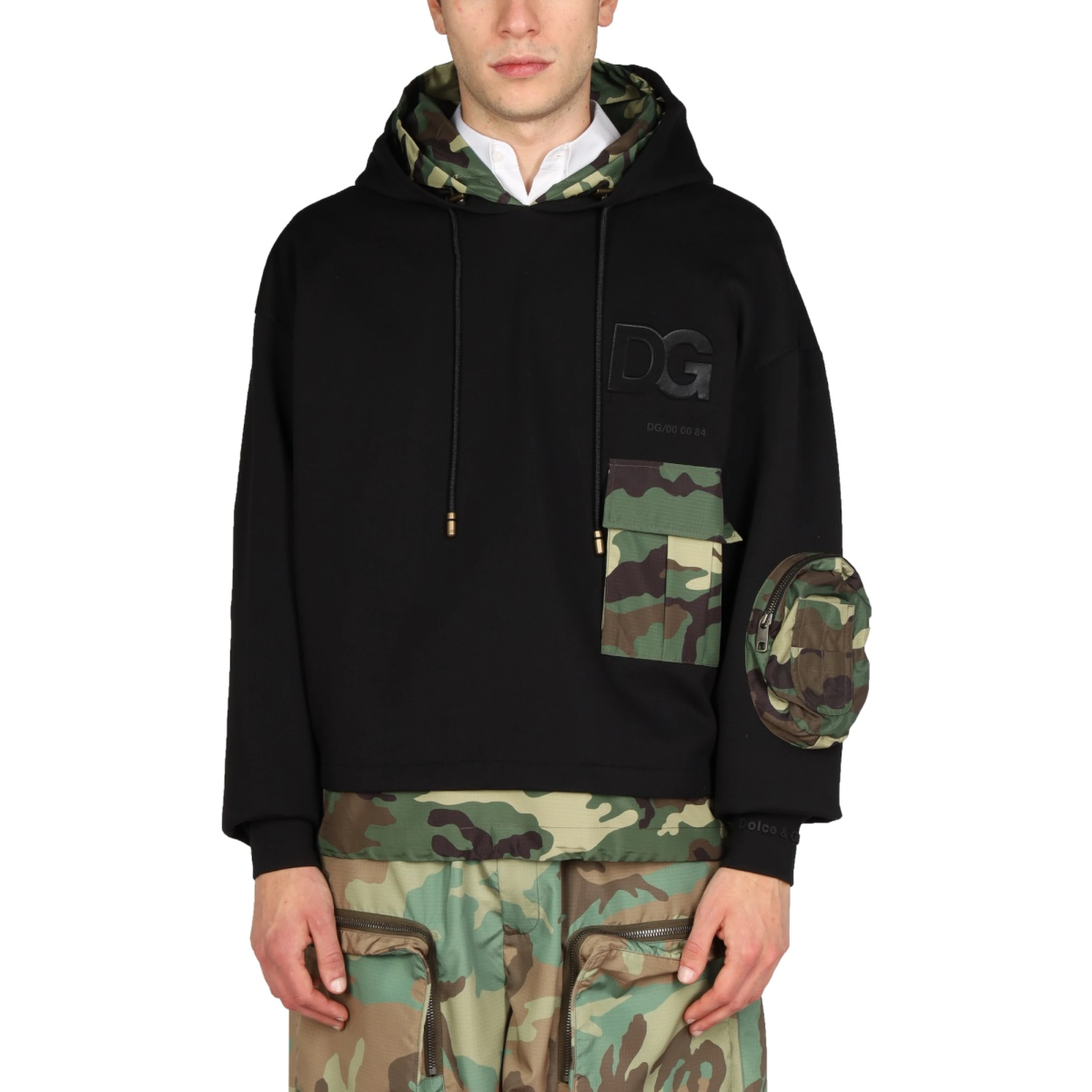 SWEATSHIRT WITH CAMO DETAILS