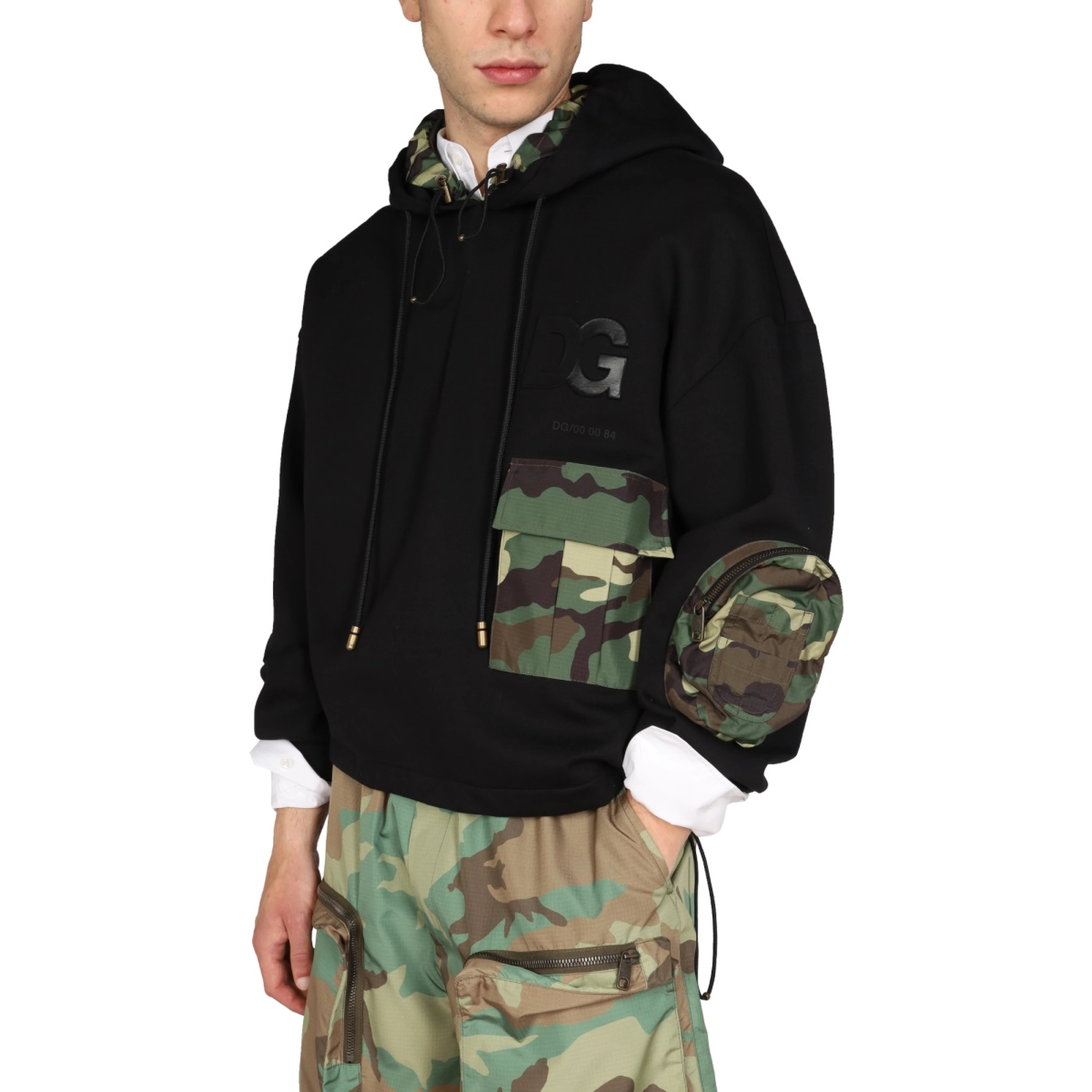 SWEATSHIRT WITH CAMO DETAILS