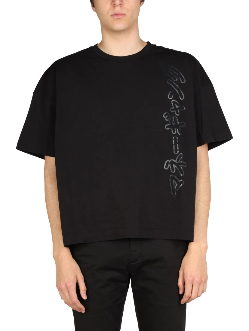 OVERSIZED FIT T-SHIRT
