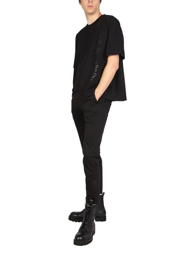 OVERSIZED FIT T-SHIRT