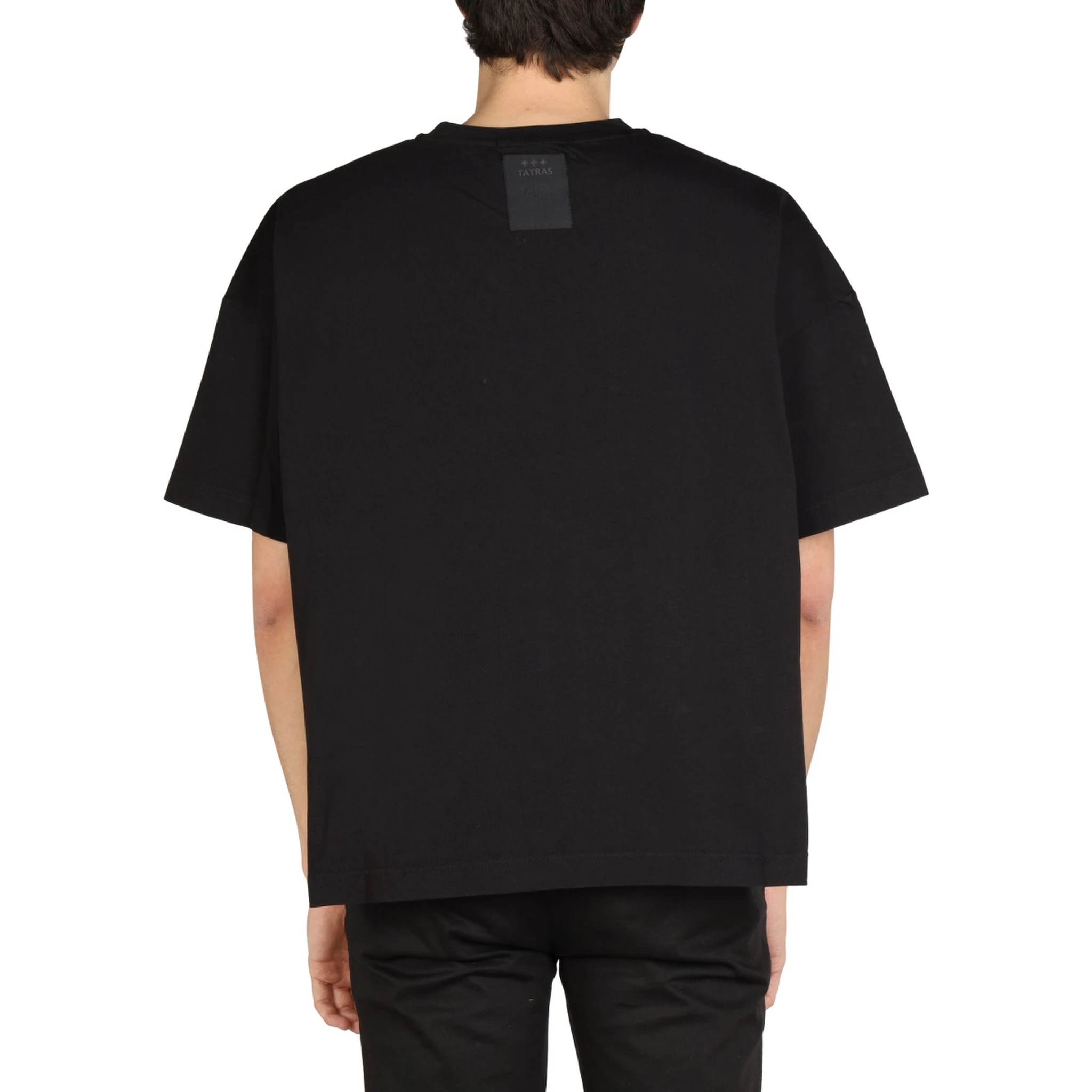 OVERSIZED FIT T-SHIRT
