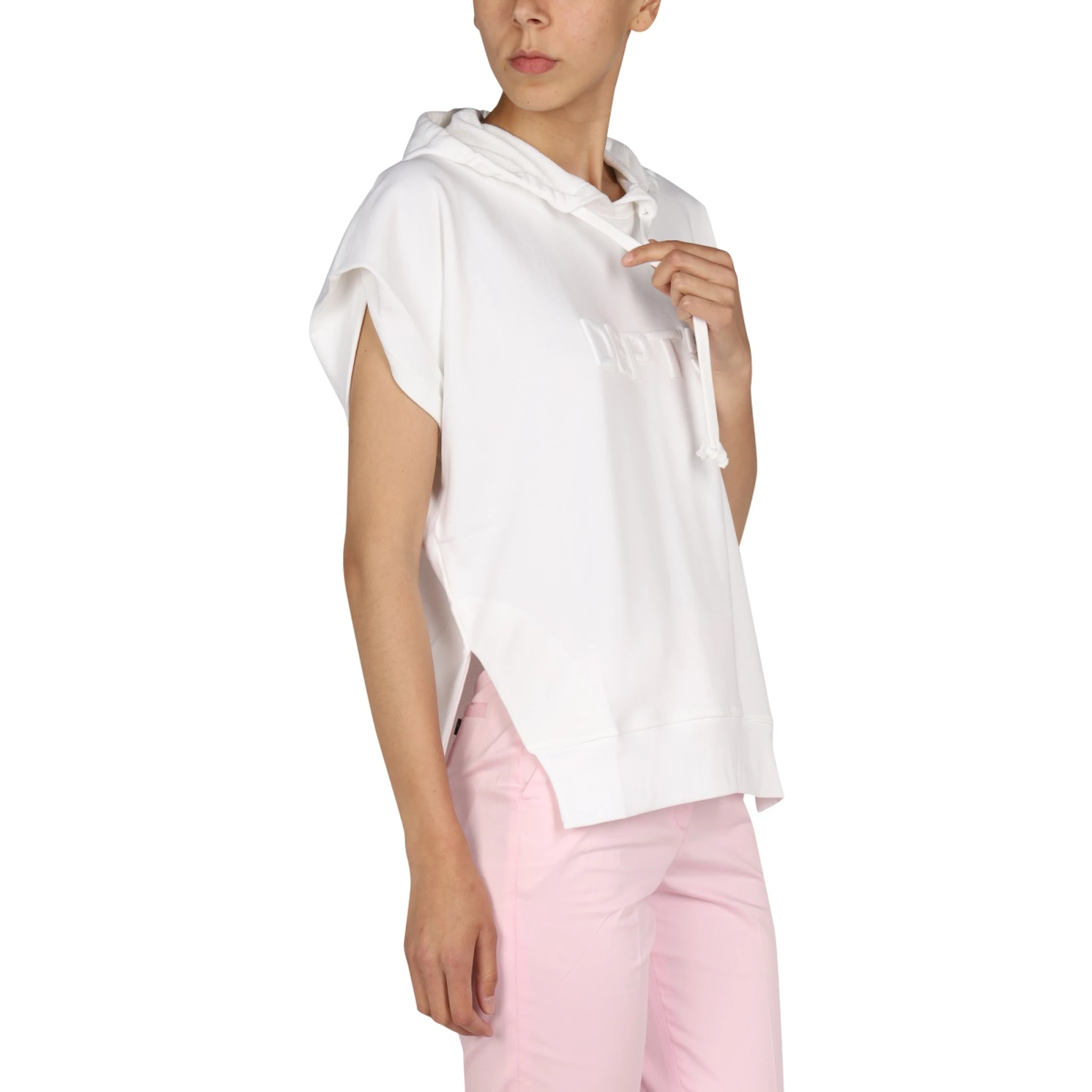 سويت شيرت بشعار