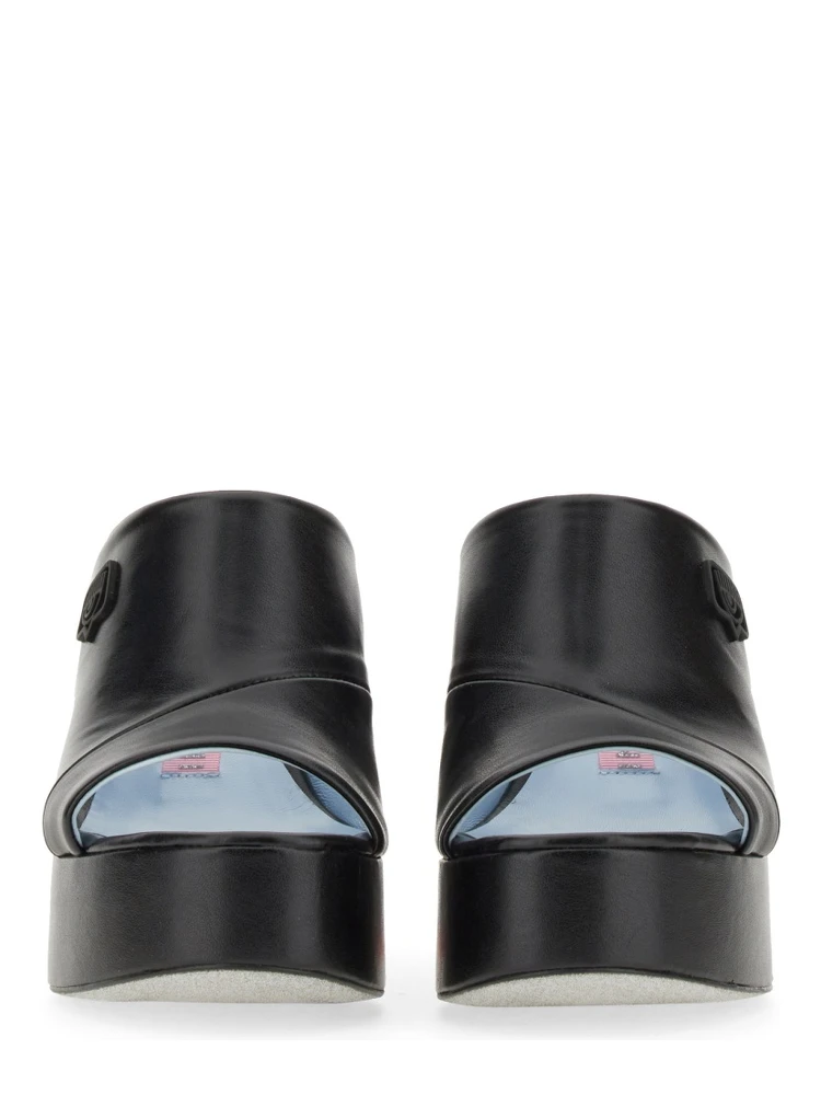 EYELIKE SANDAL alternative