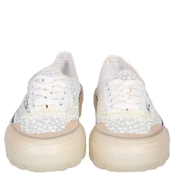 حذاء رياضي كلاسيكي