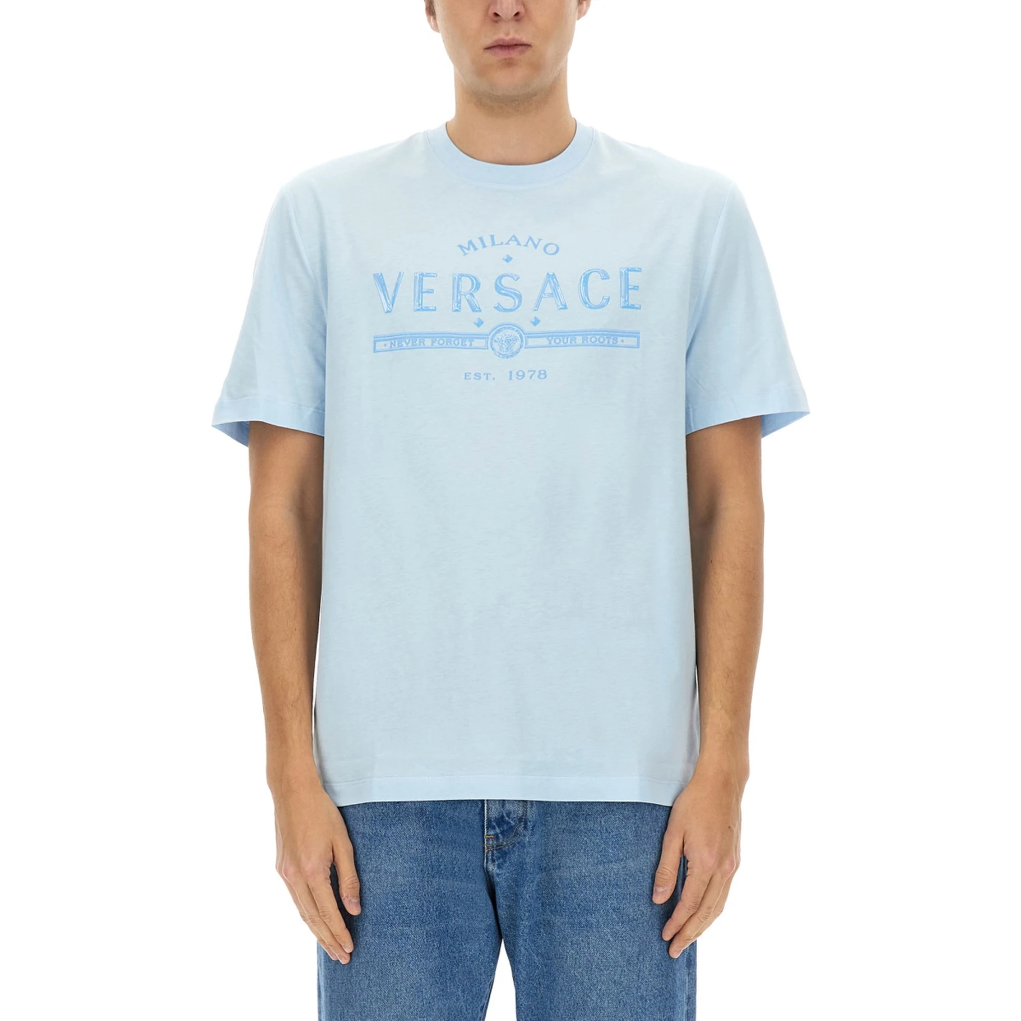 تيشيرت بشعار