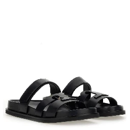 LEATHER SANDAL