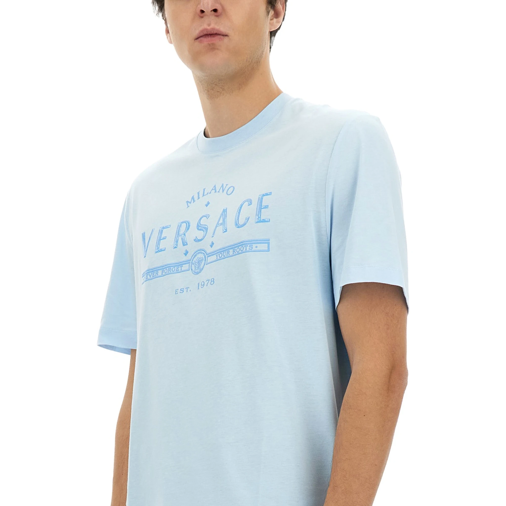 تيشيرت بشعار