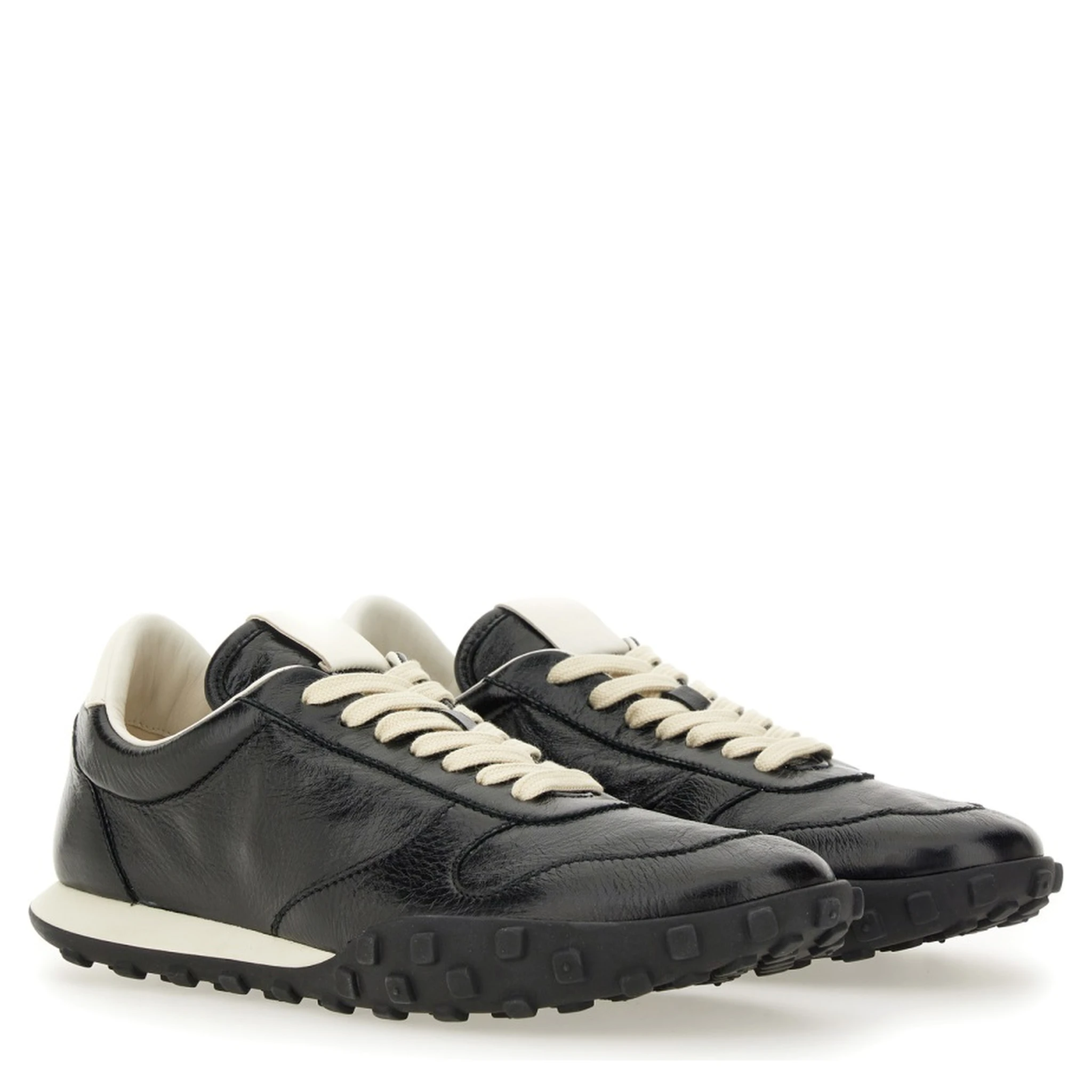 LOW LEATHER SNEAKER