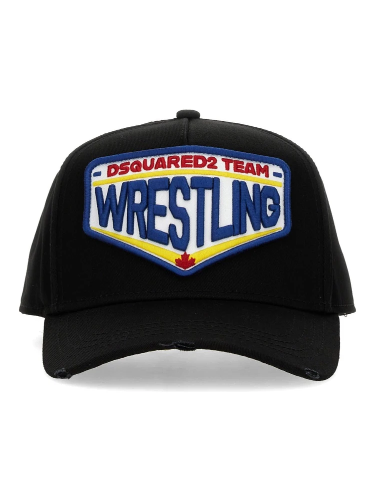 قبعة بيسبول بشعار