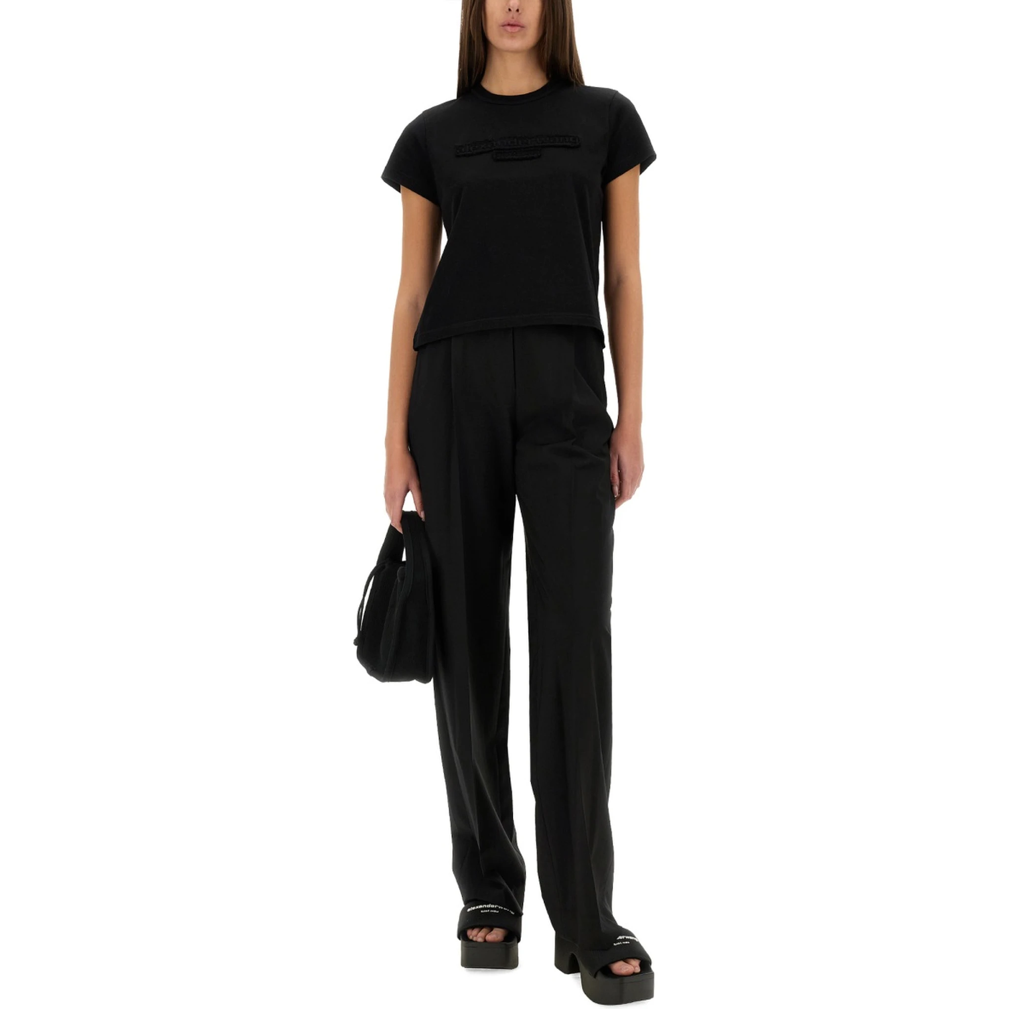 EMBOSSED LOGO T-SHIRT