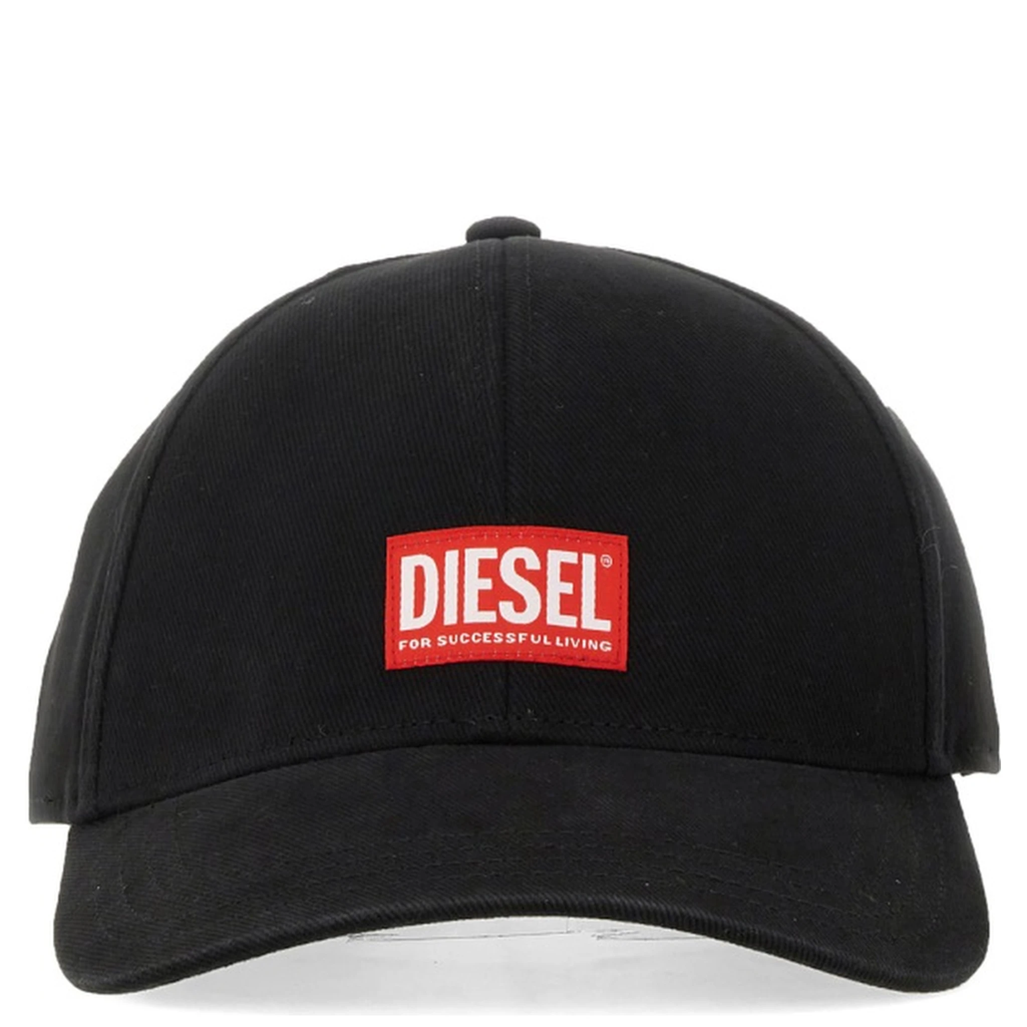 قبعة بيسبول بشعار