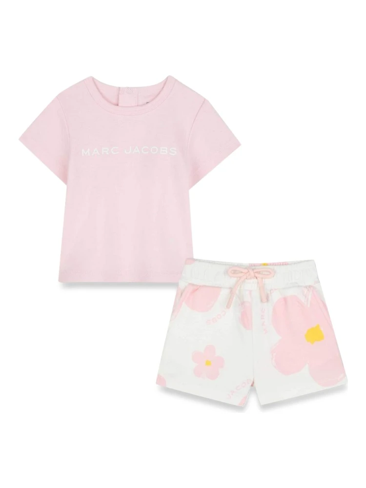 T-SHIRT WITH SHORTS SET