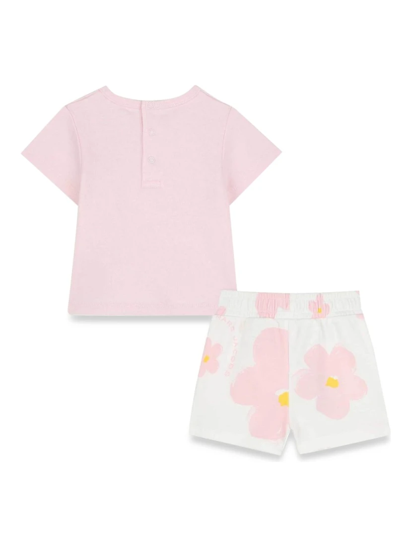 T-SHIRT WITH SHORTS SET