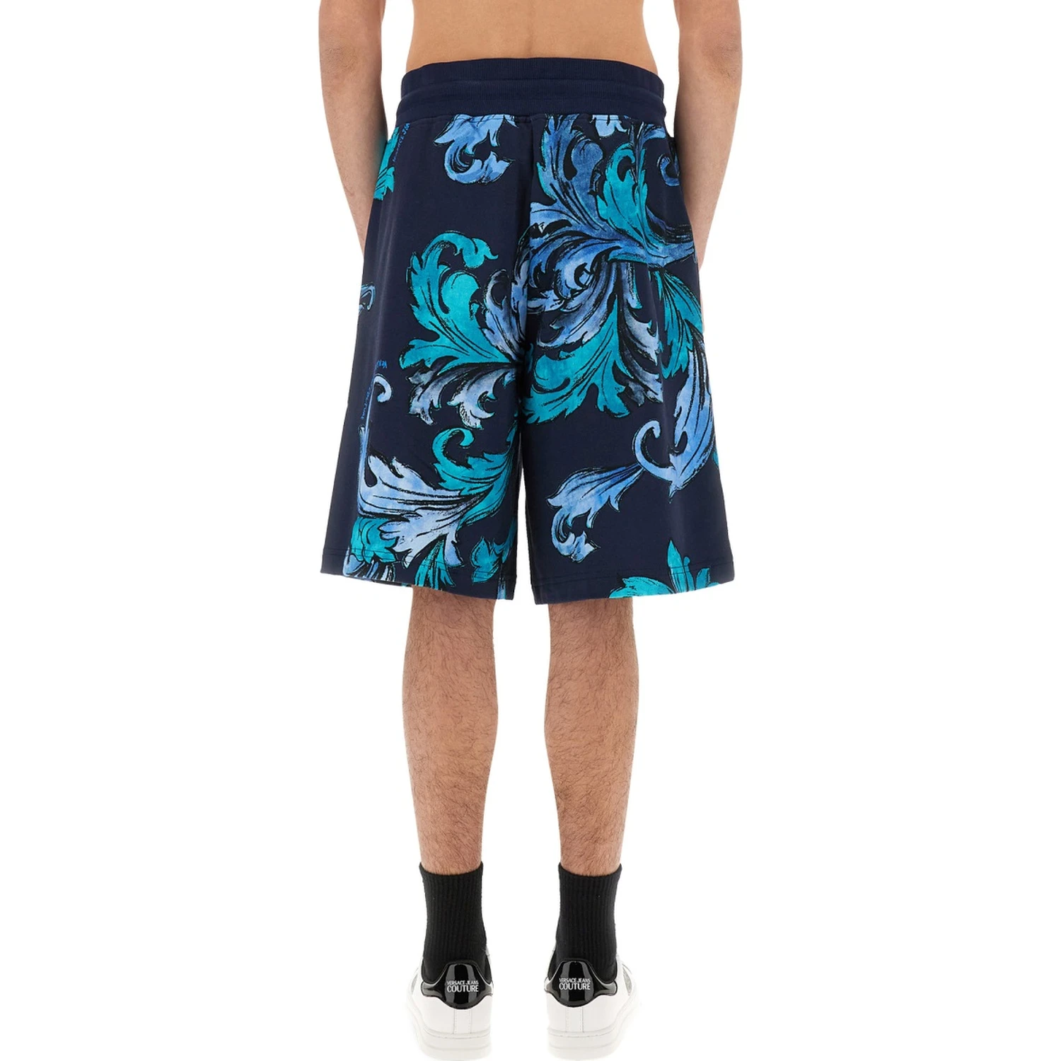 SPORTS SHORTS OUTLINE BAROQUE