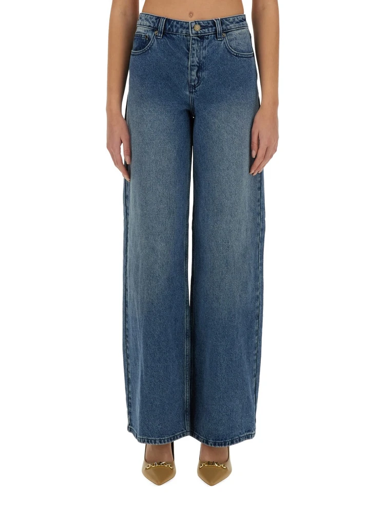 STRAIGHT LEG JEANS