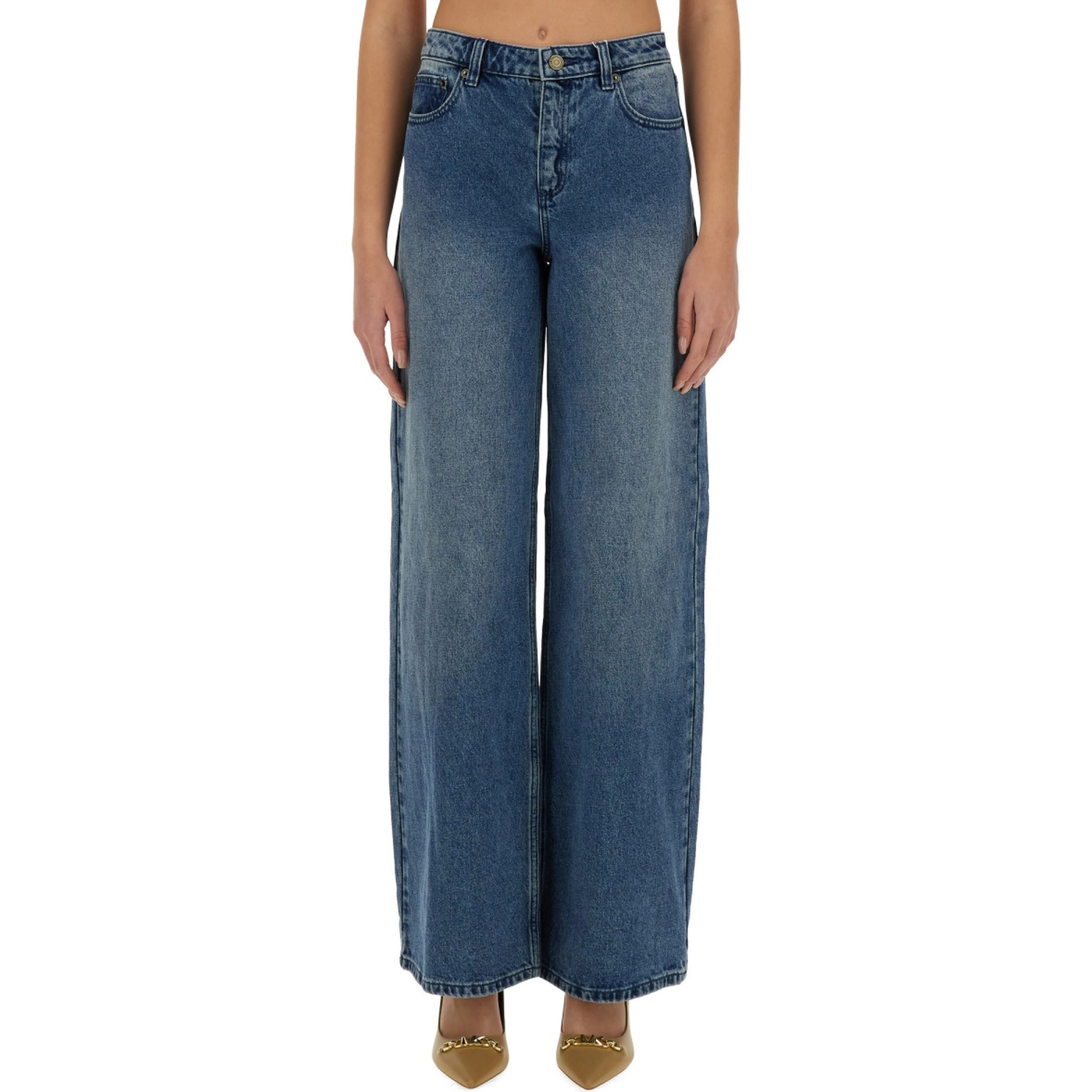 STRAIGHT LEG JEANS