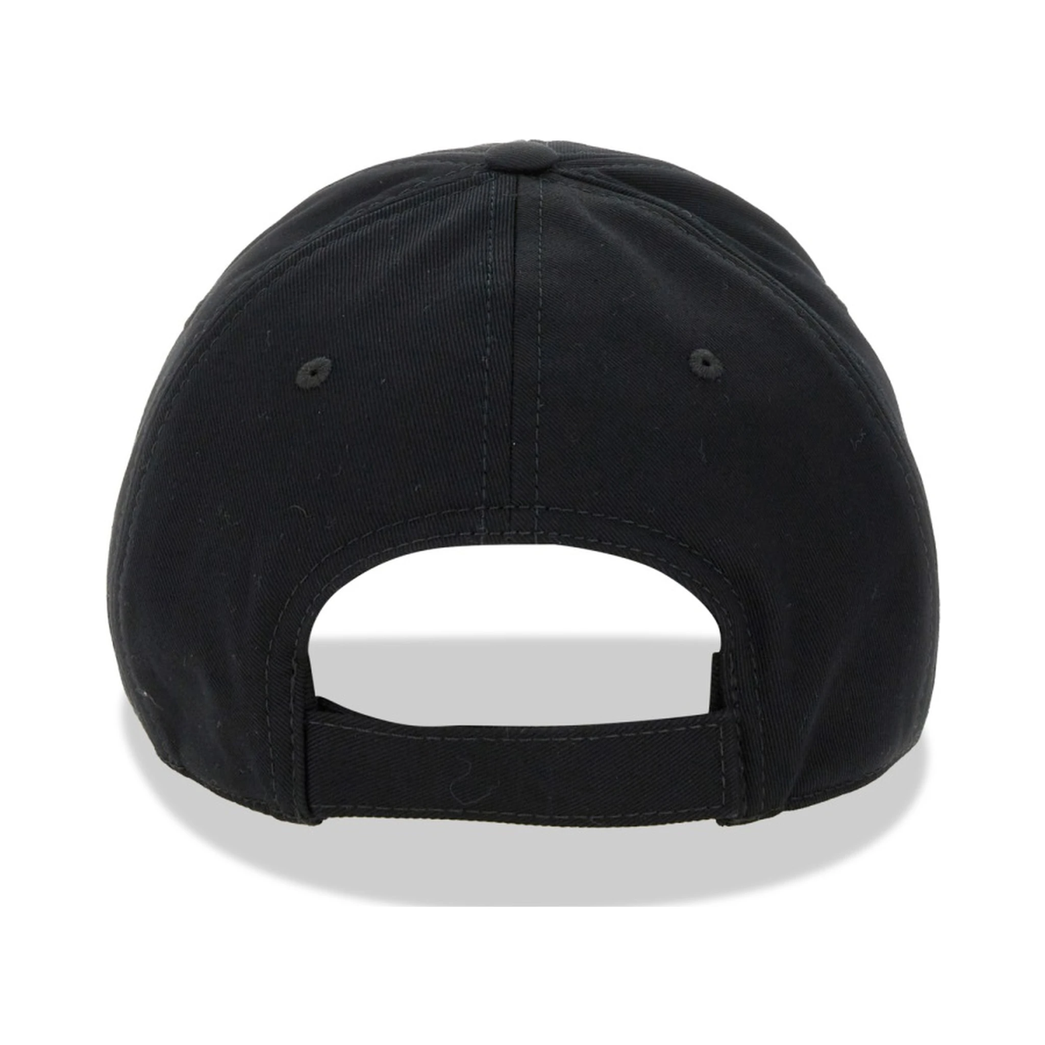 قبعة بيسبول بشعار