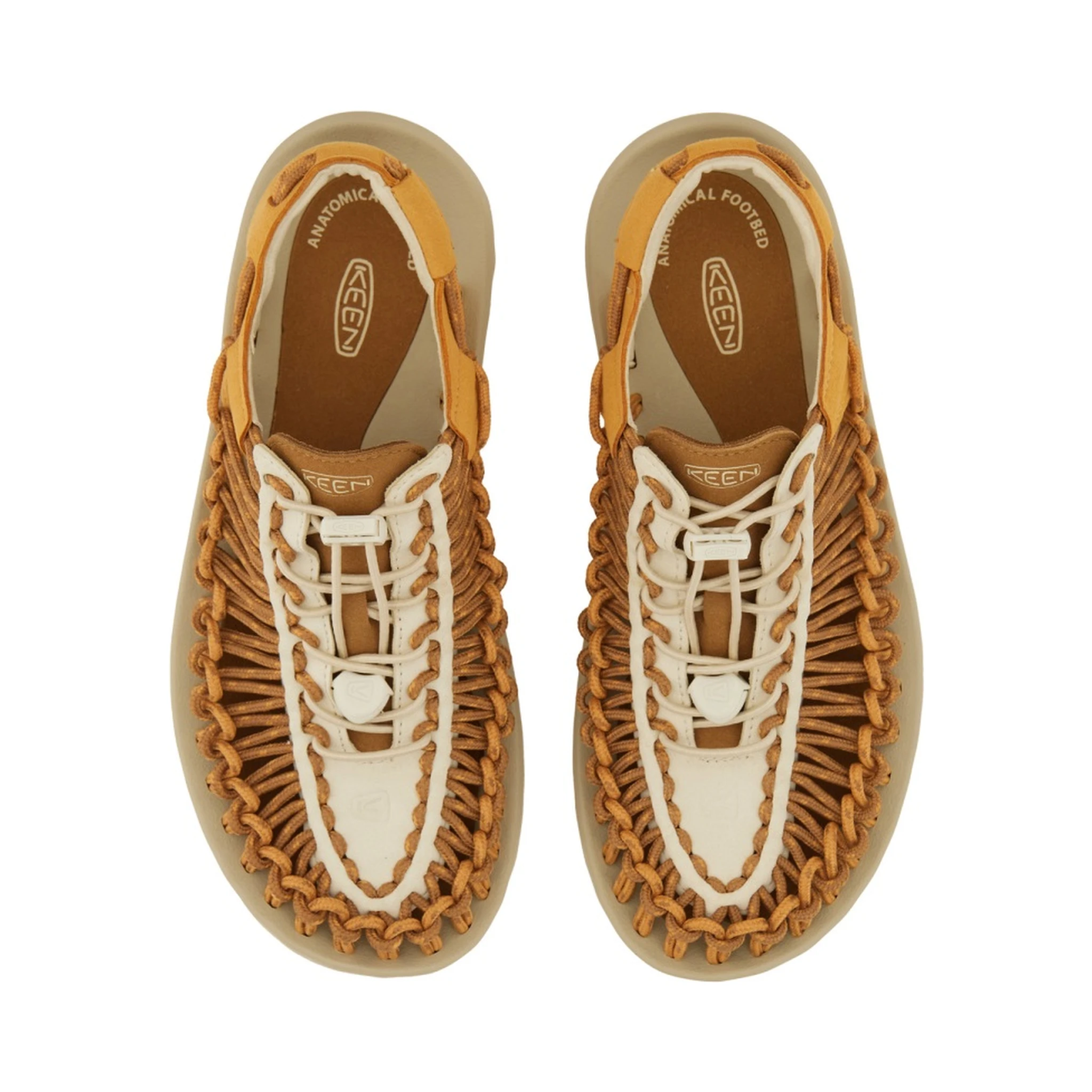 "UNEEK W-OAK" SANDAL