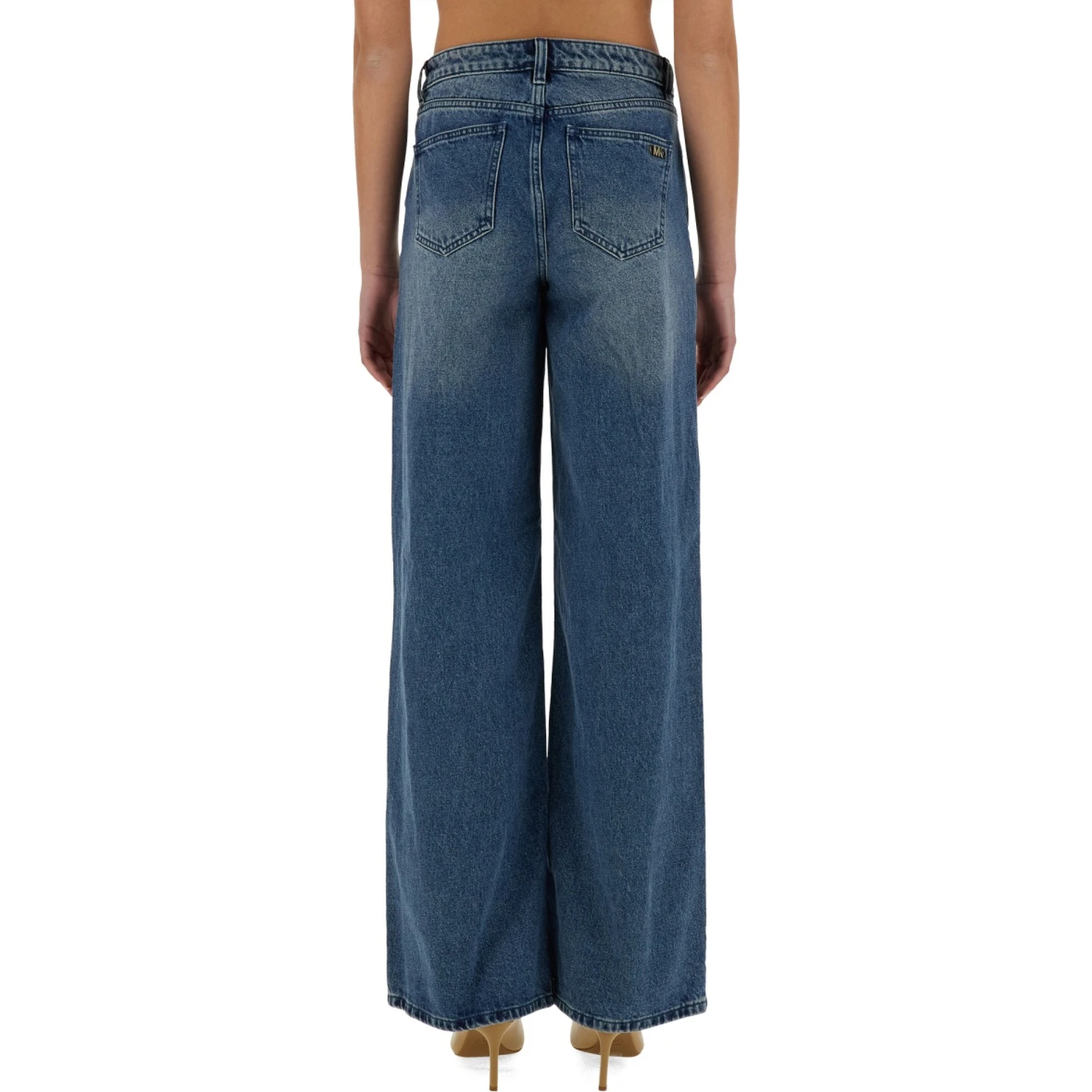 STRAIGHT LEG JEANS