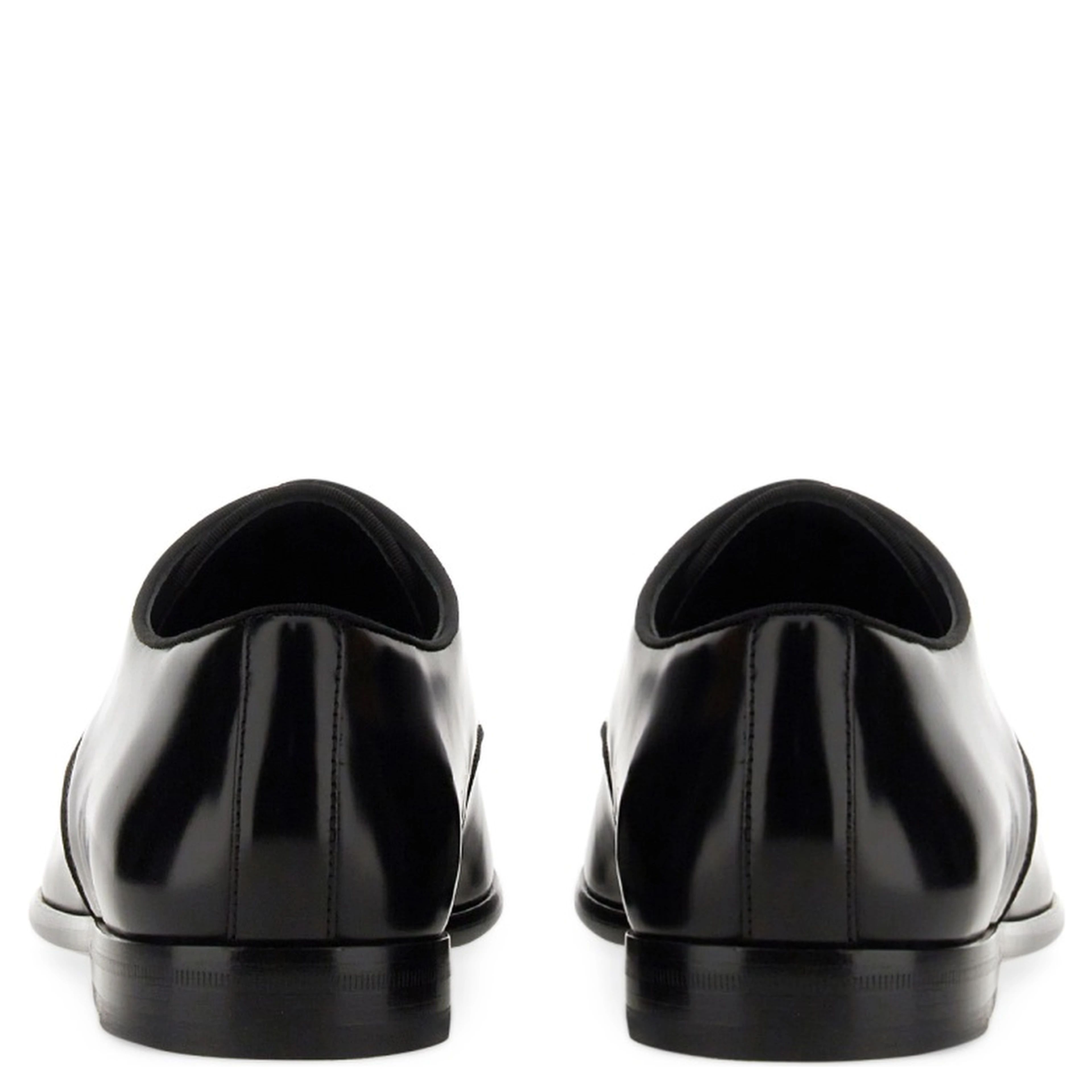 LEATHER DERBY.