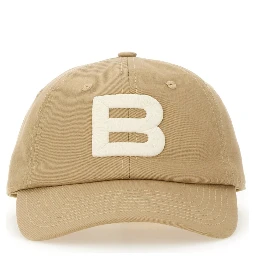 قبعة بيسبول بشعار