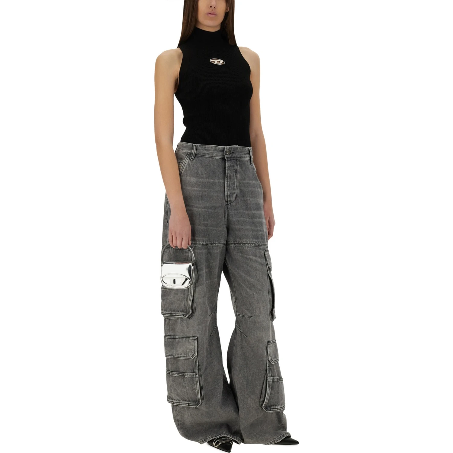 "M-ONERVAX" TOP