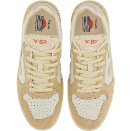 SNEAKER "V-82"