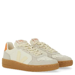 SNEAKER "V-82"
