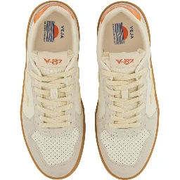 SNEAKER "V-82"