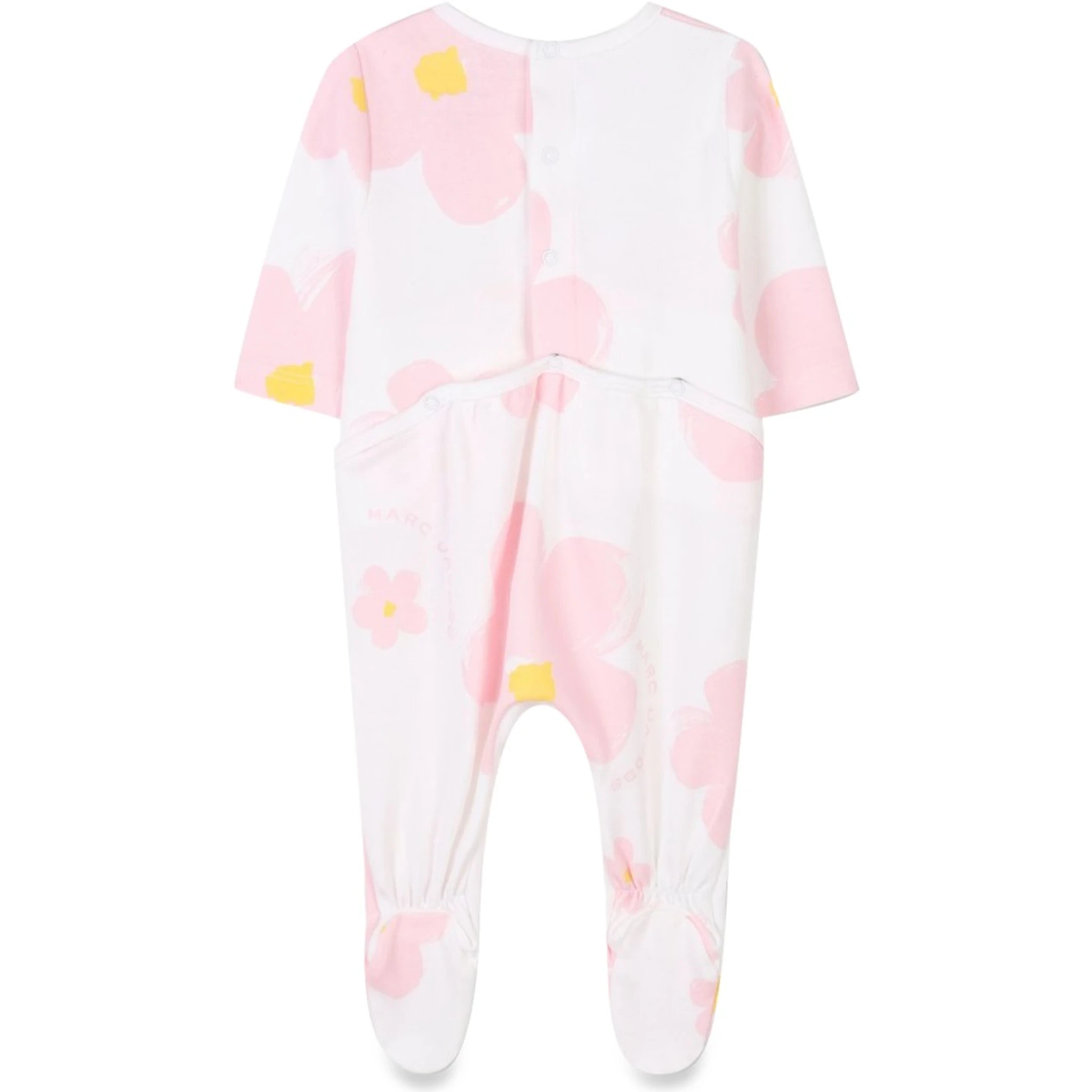 PAJAMA SET WITH BIB AND HAT