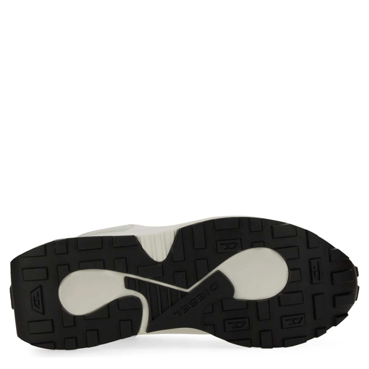 SNEAKER RUNNER "S-TAME-D"