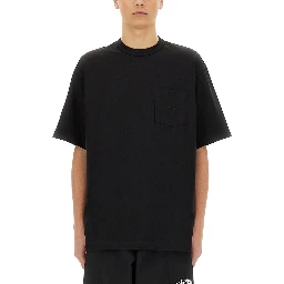 تيشيرت بقصة مريحة