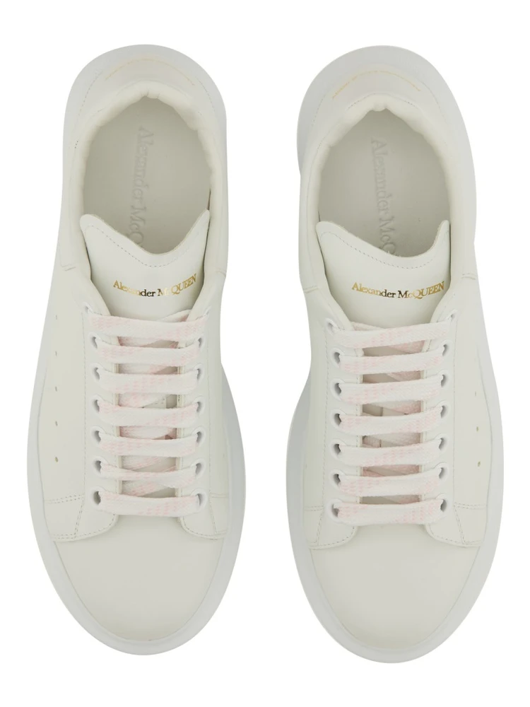 OVERSIZED SNEAKER alternative