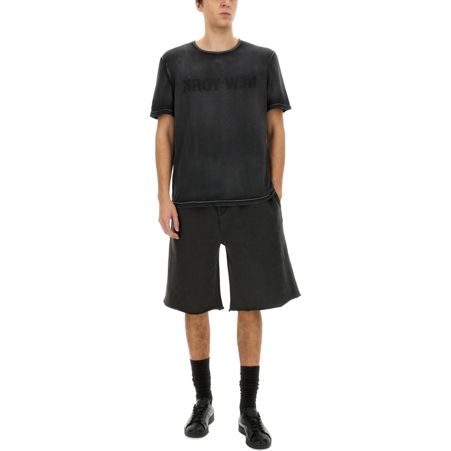 "GARMENT-DYED NEW YORK" T-SHIRT