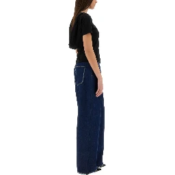 T-SHIRT WITH BACK NECKLINE