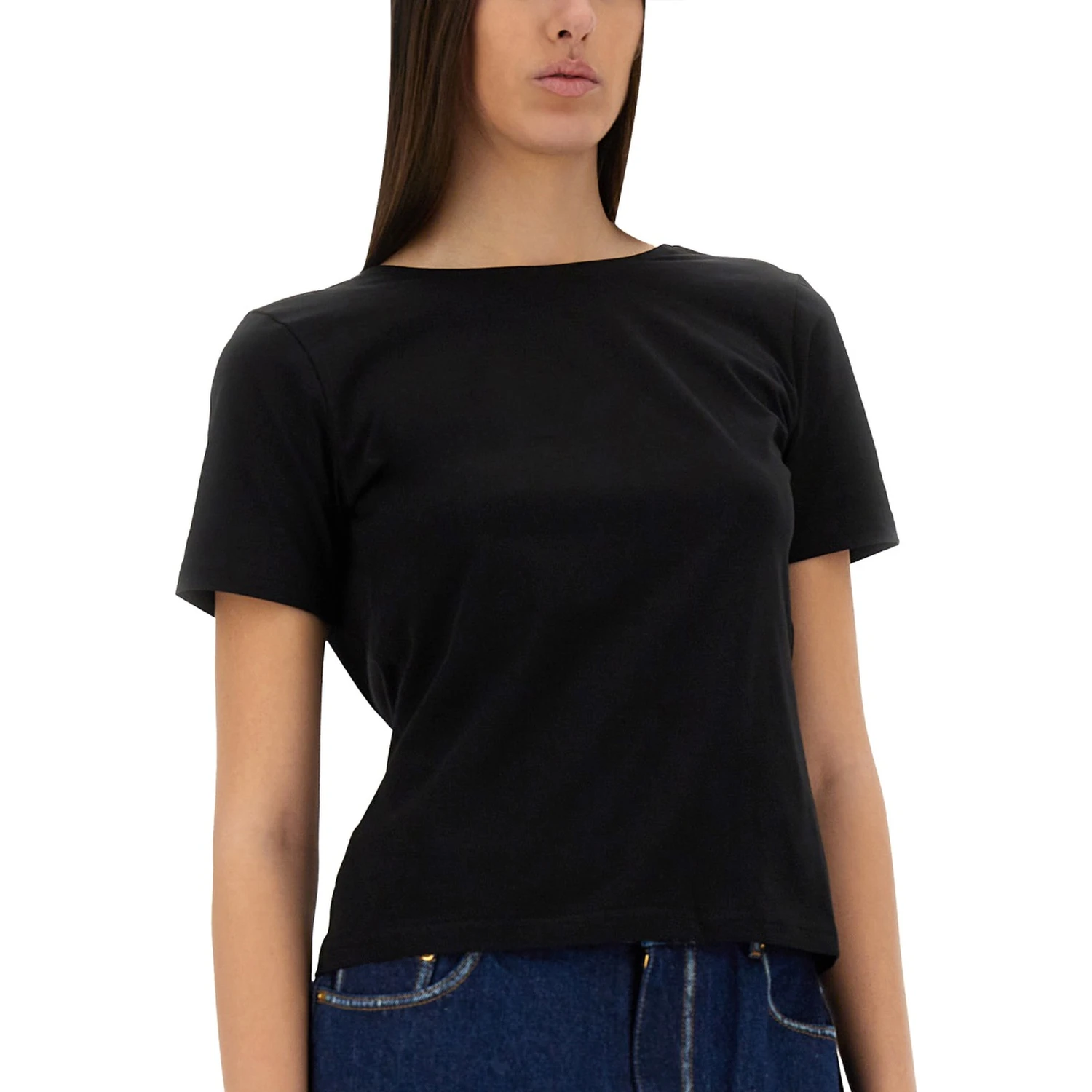 T-SHIRT WITH BACK NECKLINE