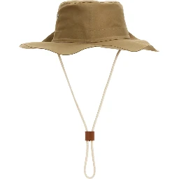 HAT WITH ELASTIC BAND
