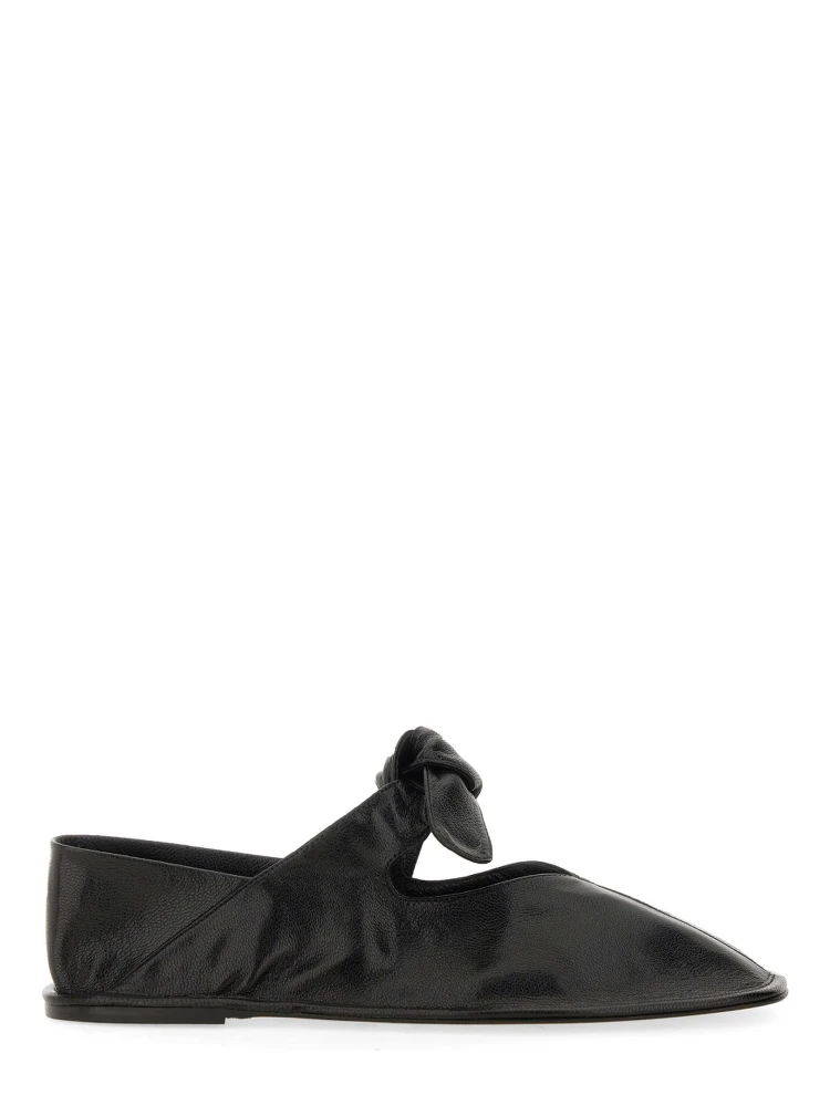 BALLERINA IN PELLE