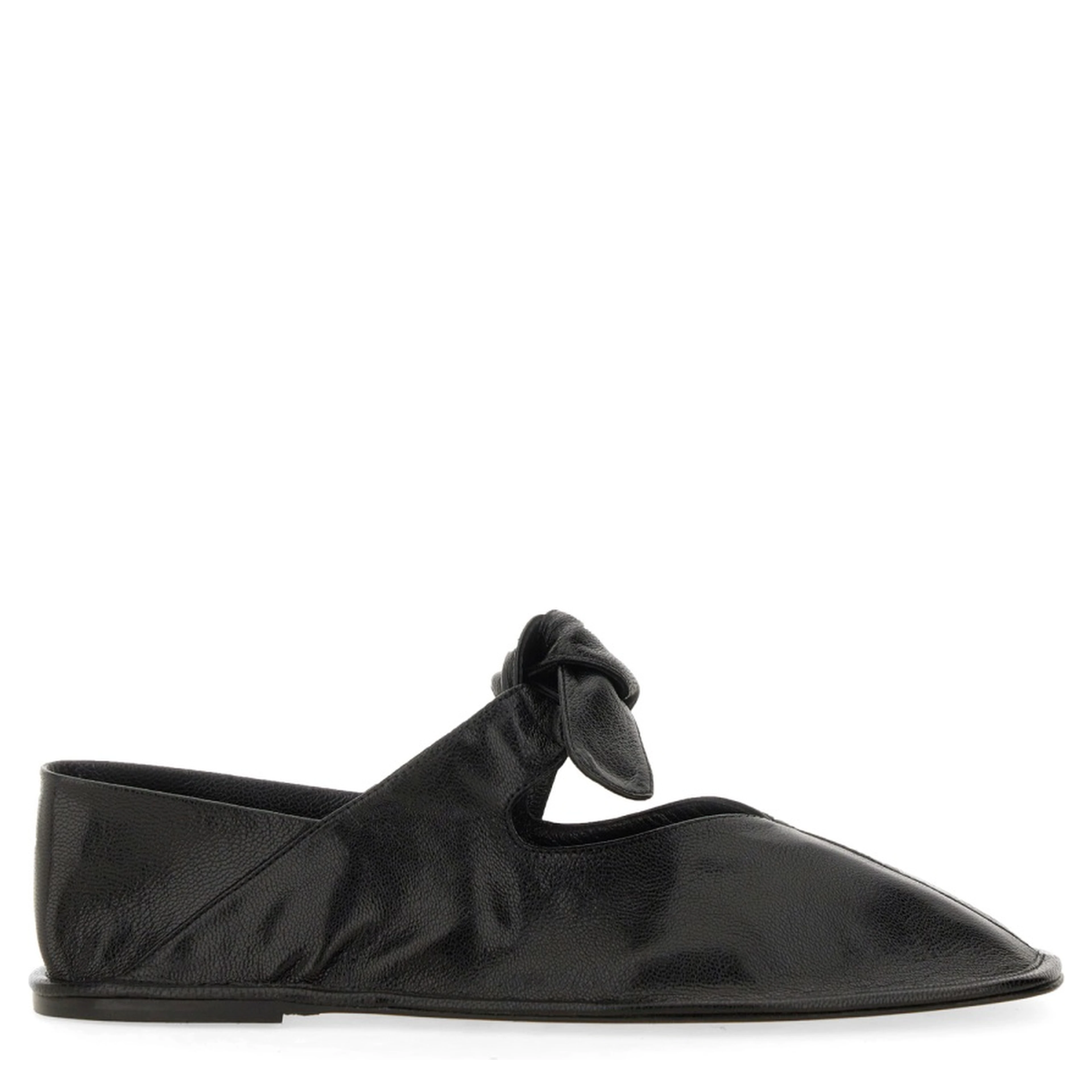 BALLERINA IN PELLE