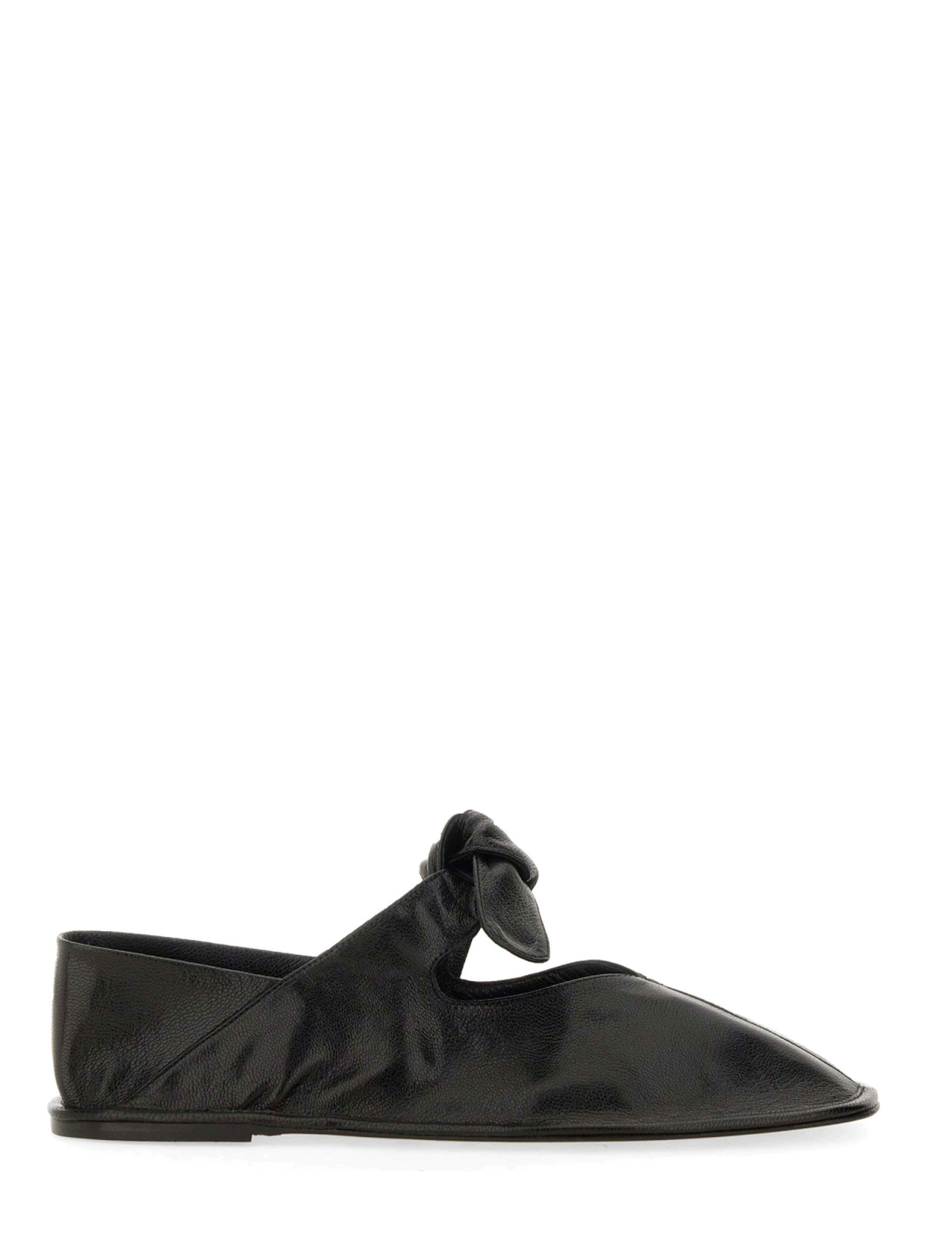 BALLERINA IN PELLE