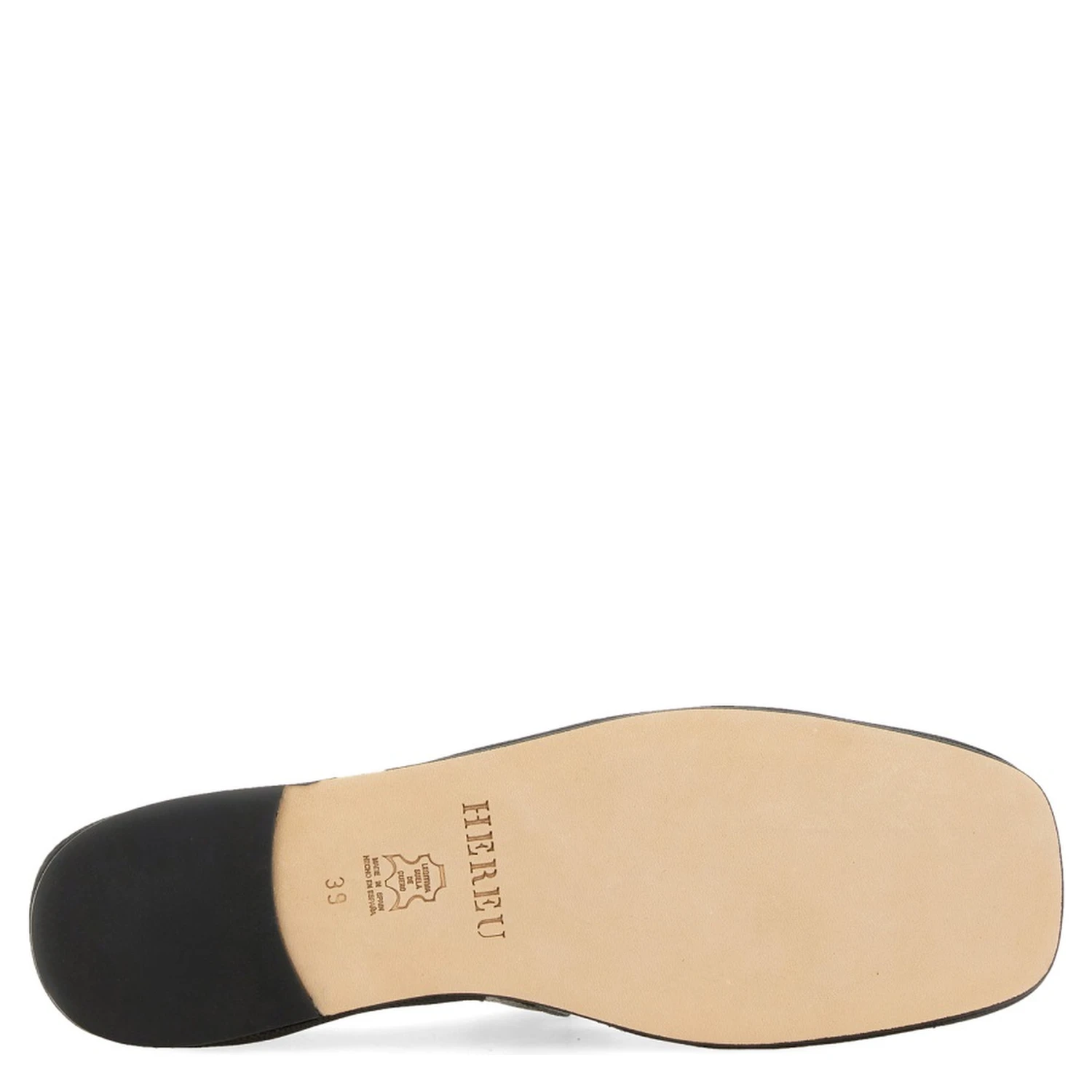 BALLERINA IN PELLE