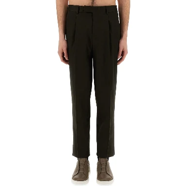 PANTS WITH PLEAT