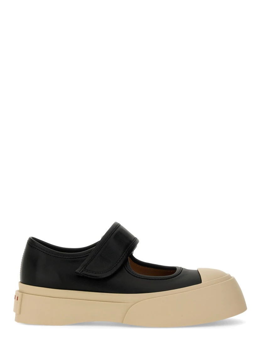 MARY JANE SNEAKER