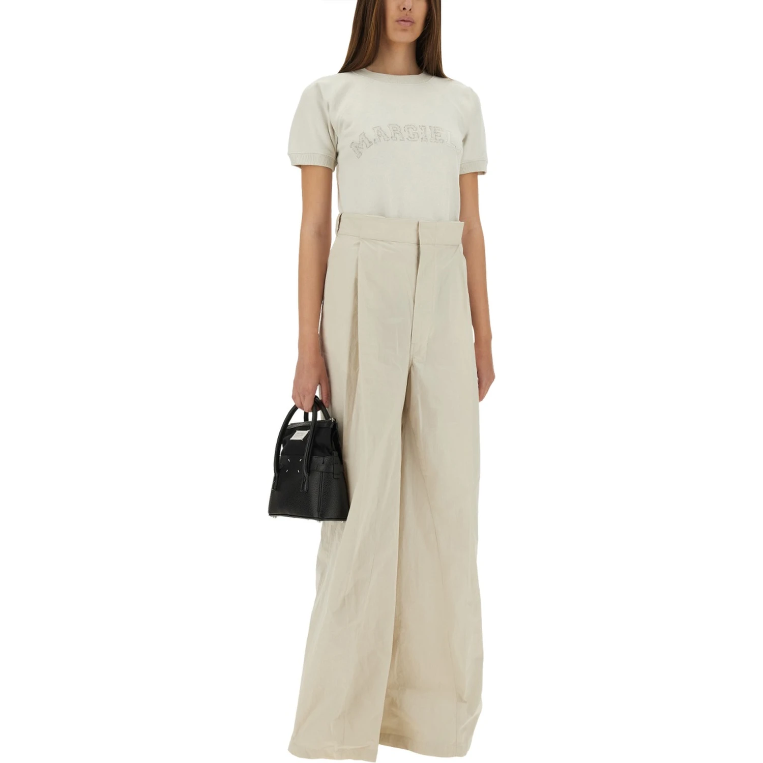 PANTS WITH PLEATS