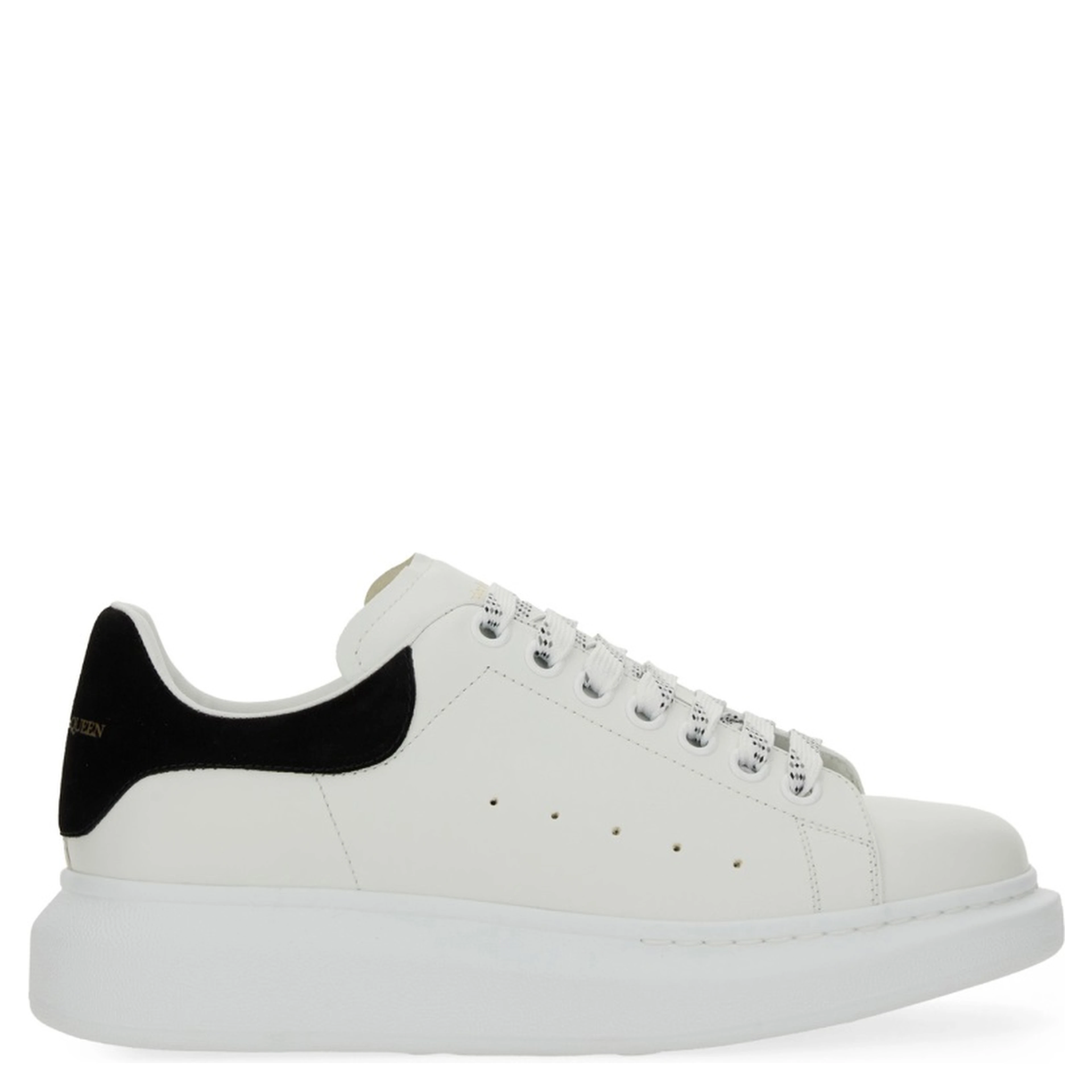 OVERSIZED SNEAKER